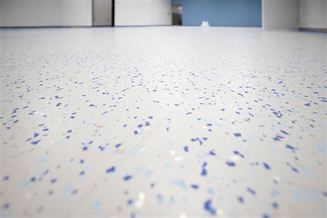 Polyaspartic floor coating - Our 3-layer concrete floor coating system transforms garage floors, patios, workshops, gyms, kennels and more. Also great for warehouses, retail & commercial floors, storage facilities and hangars. ... For a durable floor Our Polyaspartic topcoat is stronger and more flexible than traditional epoxy. That means your new floor will shrug off ...